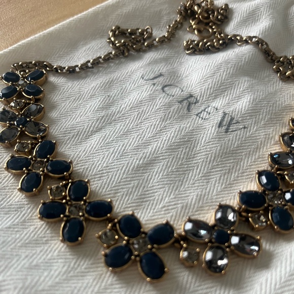 J. CREW Necklace - Picture 2 of 3